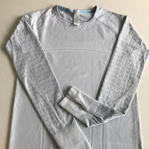 Ivivva Fly Tech Long Sleeve tee